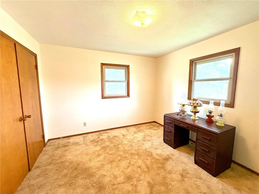 404 E 3rd Street Madison MN 56256 7082582 image7