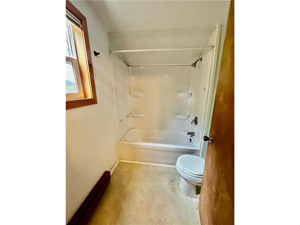 404 E Gilman Street New York Mills MN 56567 7088267 image15