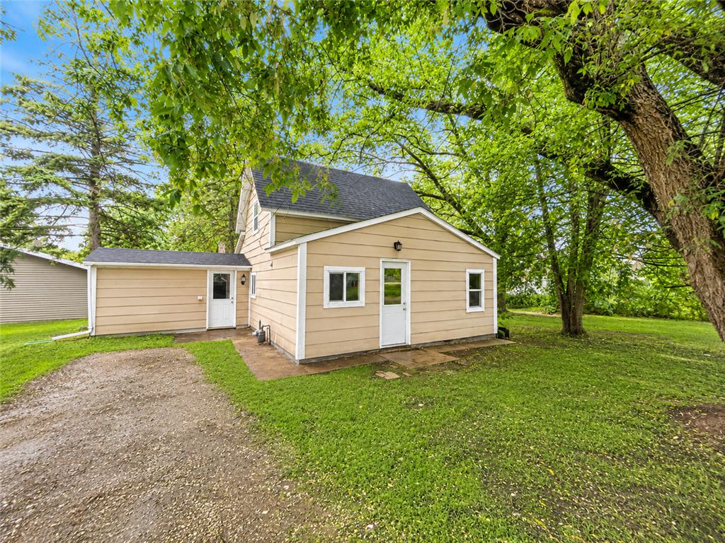 404 E Gilman Street New York Mills MN 56567 7088267 image3