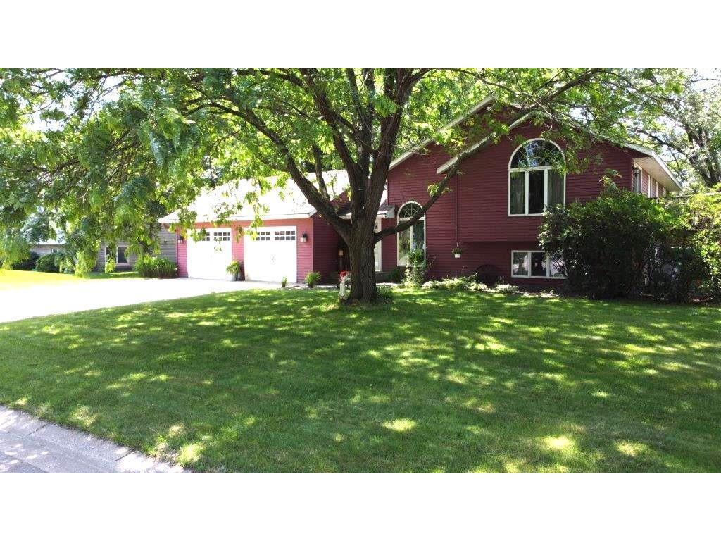 404 Evergreen Drive E Cannon Falls MN 55009 6559625 image1