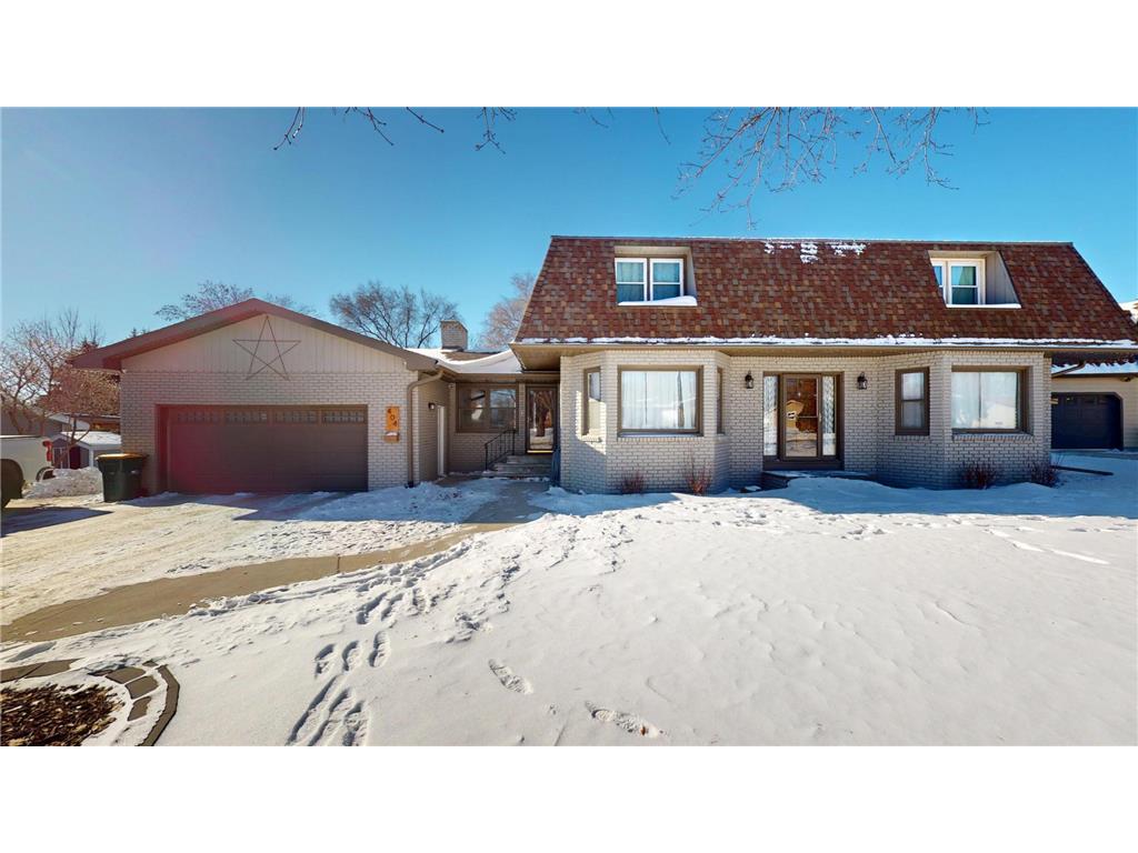 404 Garden Road Albert Lea MN 56007 7017236 image1