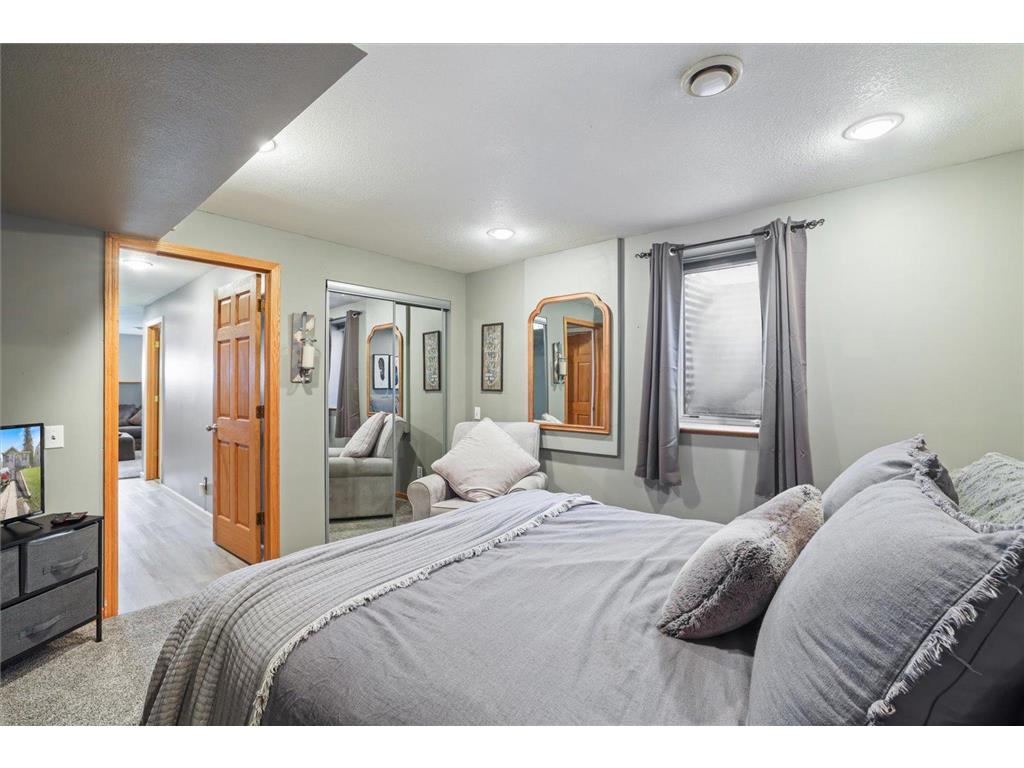 404 Hartley Street Coleraine MN 55722 7082888 image23