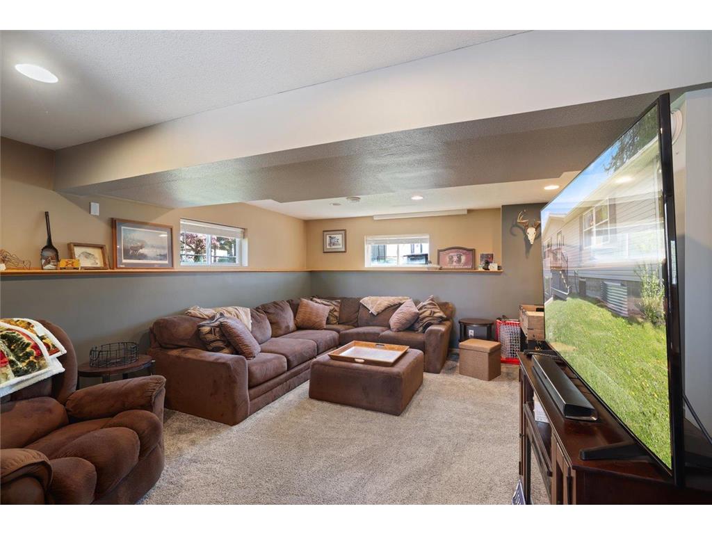 404 Hartley Street Coleraine MN 55722 7082888 image32