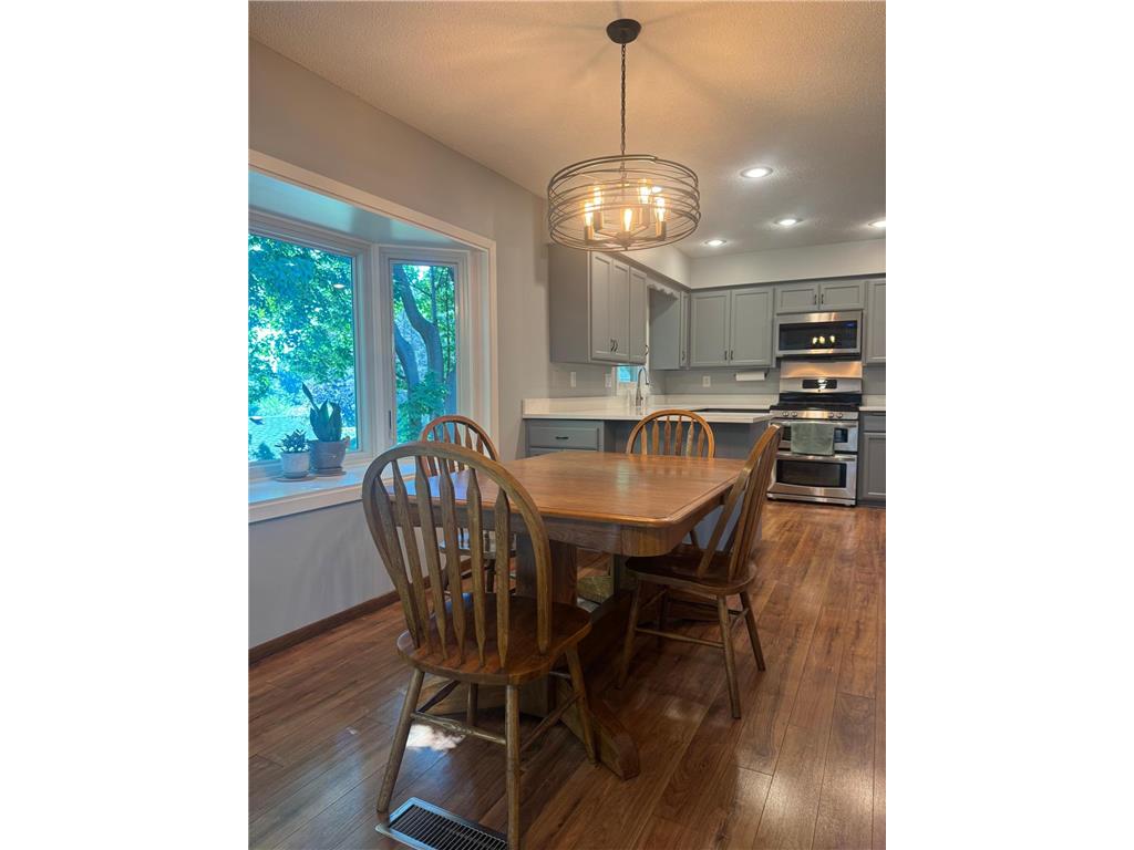 404 Highland Drive Chanhassen MN 55317 - Lotus Lake 7104235 image5