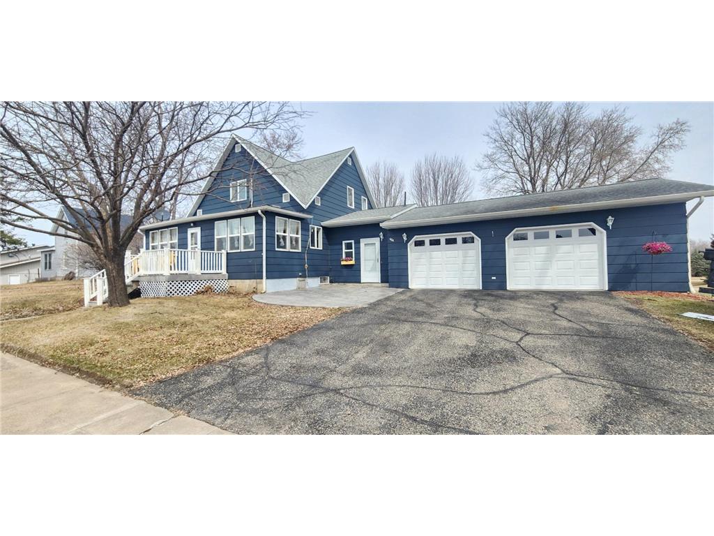 404 Hoff Avenue Vining MN 56588 7051563 image1