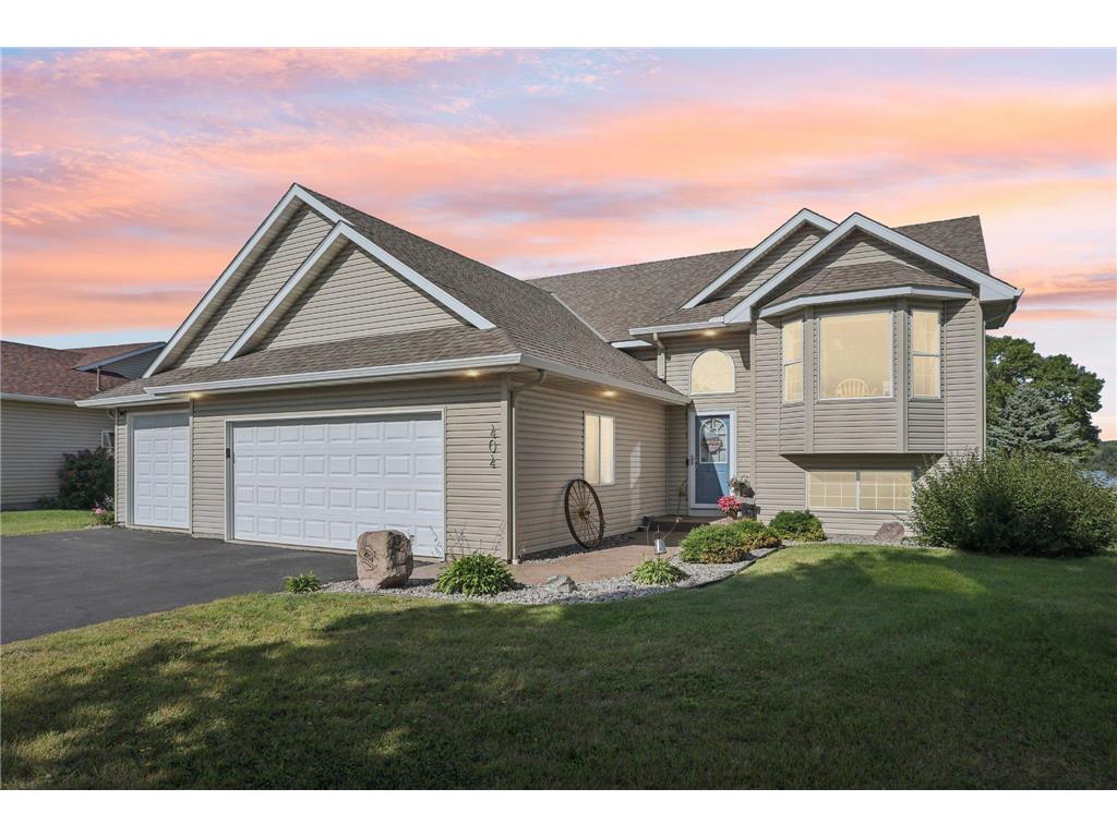 404 Lake Drive Winsted MN 55395 - Winsted 6778645 image1