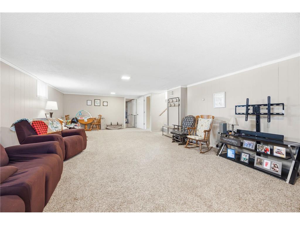404 Larson Street SW Hutchinson MN 55350 7052898 image17