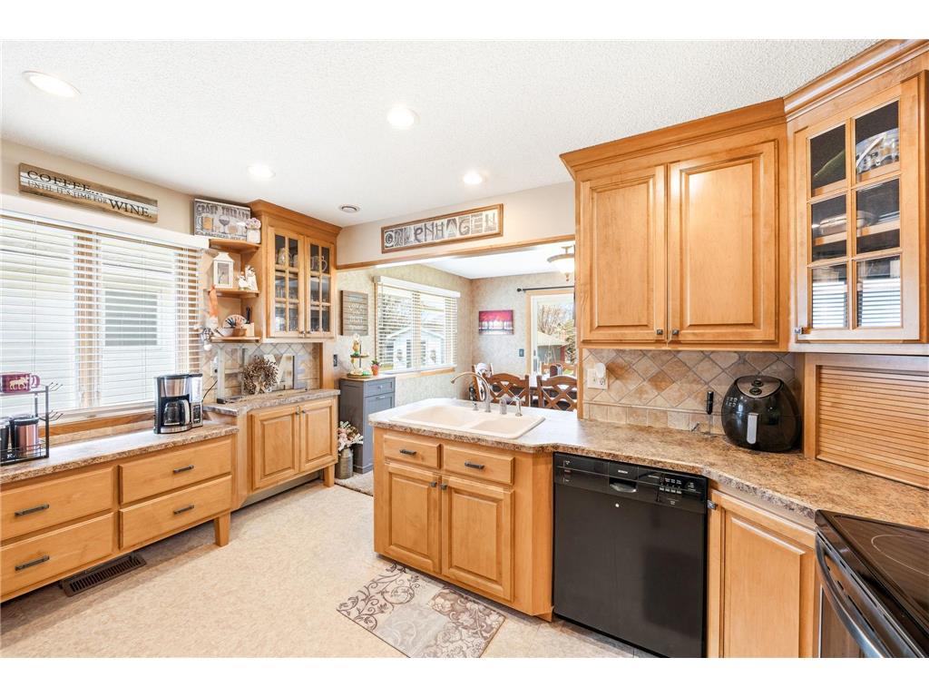 404 Larson Street SW Hutchinson MN 55350 7052898 image8