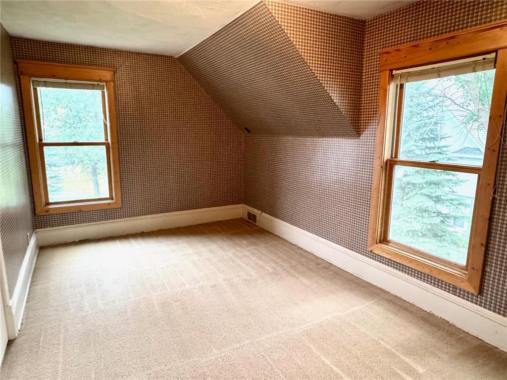 404 Main Avenue N Roseau MN 56751 6764242 image13