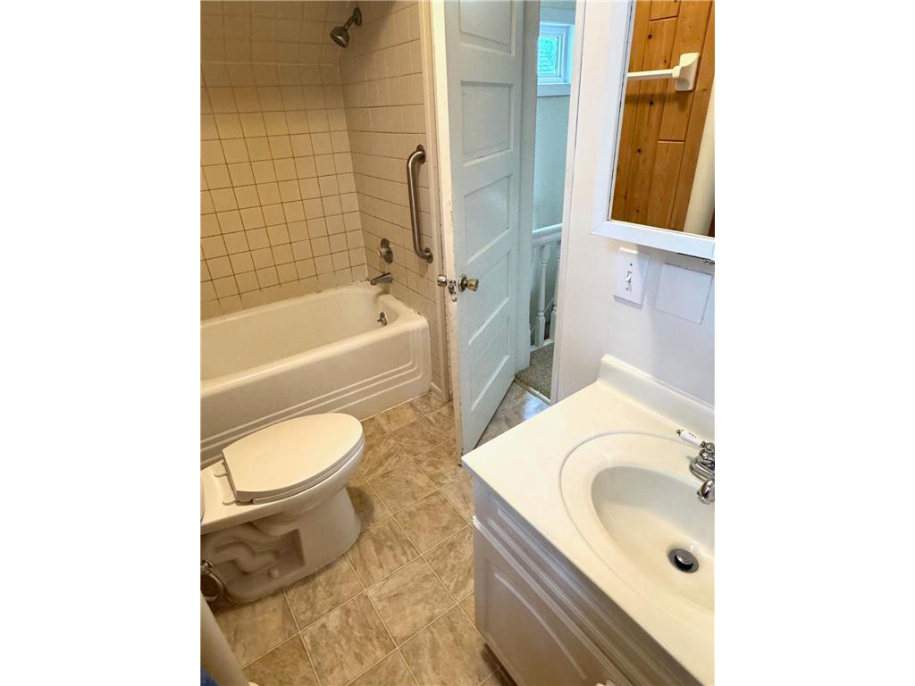 404 Main Avenue N Roseau MN 56751 6764242 image14