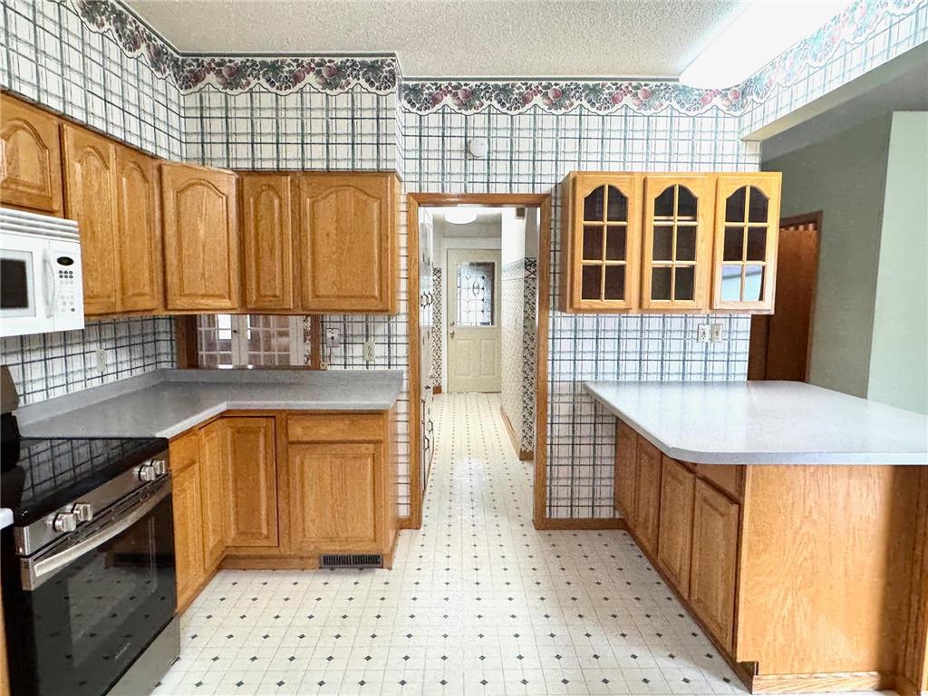 404 Main Avenue N Roseau MN 56751 6764242 image2