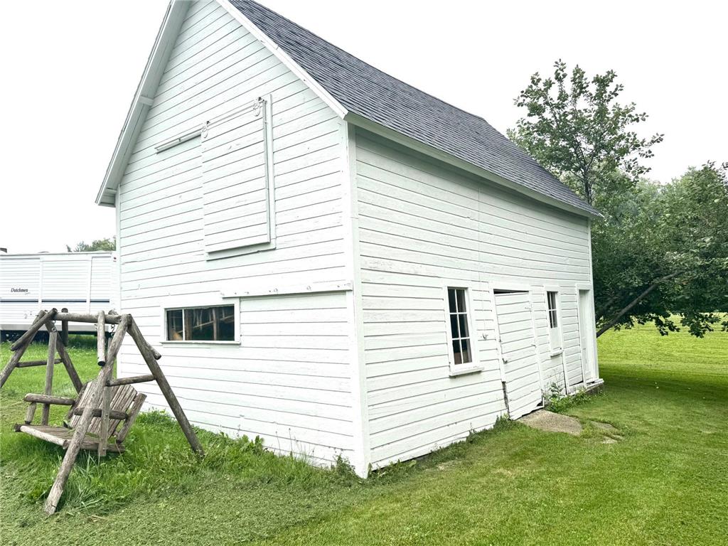 404 Main Avenue N Roseau MN 56751 6764242 image22