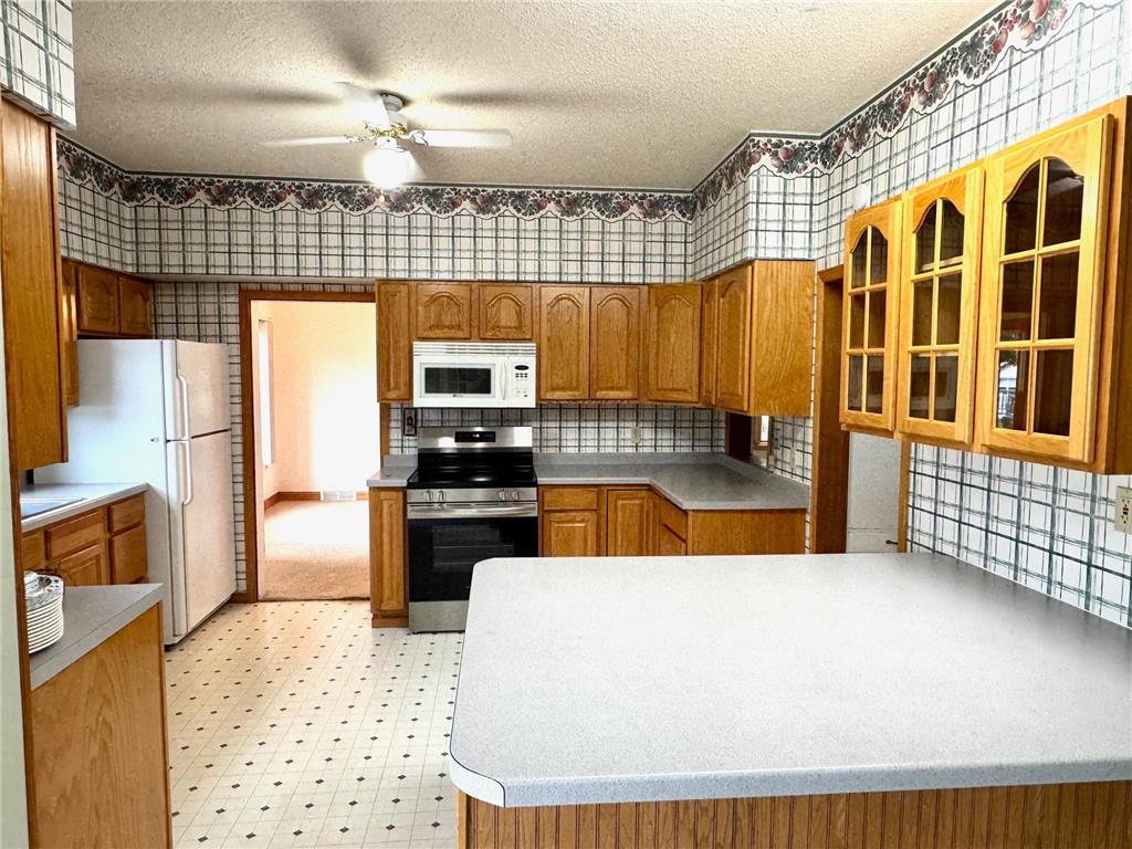 404 Main Avenue N Roseau MN 56751 6764242 image3