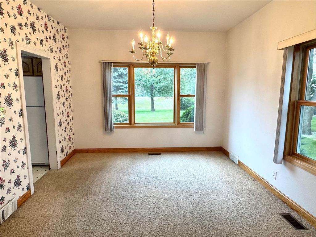 404 Main Avenue N Roseau MN 56751 6764242 image5