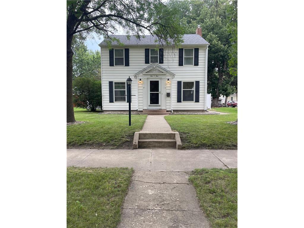 404 Mason Street Marshall MN 56258 6638181 image1