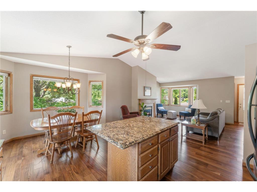 404 Minnesota Avenue Roseville MN 55113 7083891 image13