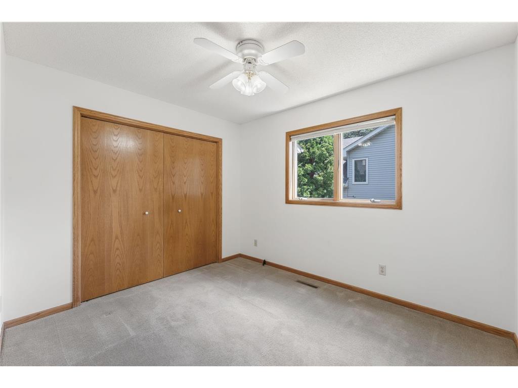 404 Minnesota Avenue Roseville MN 55113 7083891 image14