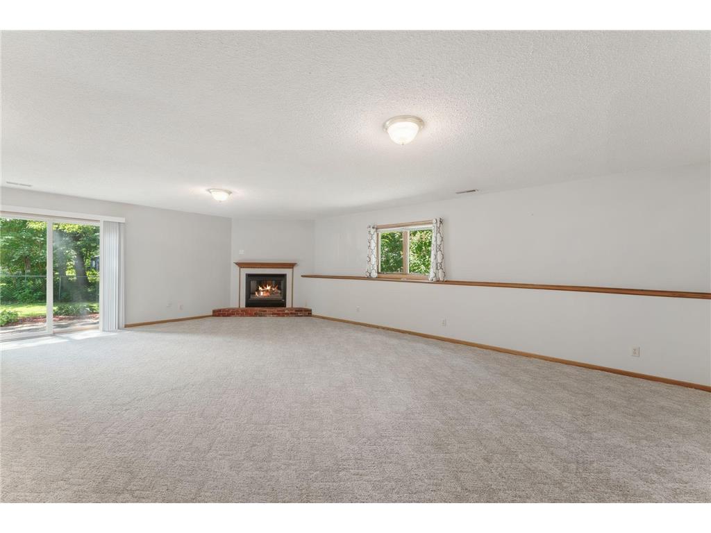 404 Minnesota Avenue Roseville MN 55113 7083891 image28