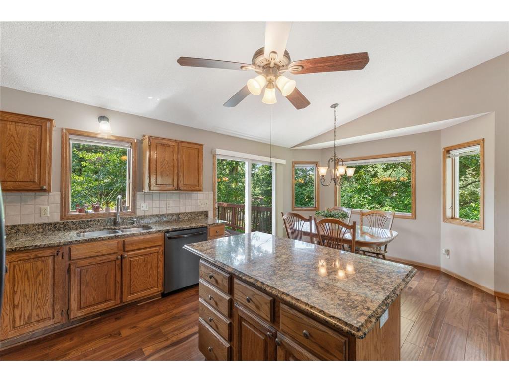 404 Minnesota Avenue Roseville MN 55113 7083891 image9