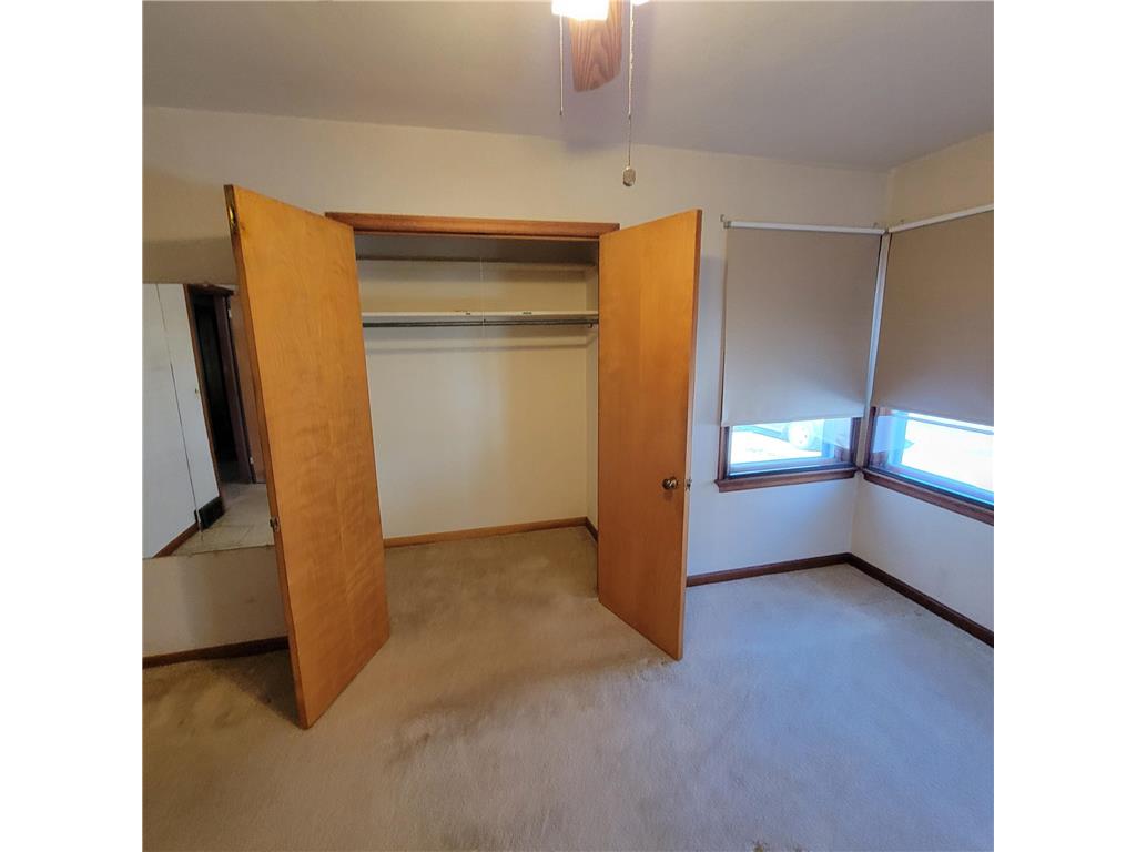 404 N Vine Street Fergus Falls MN 56537 7014052 image16