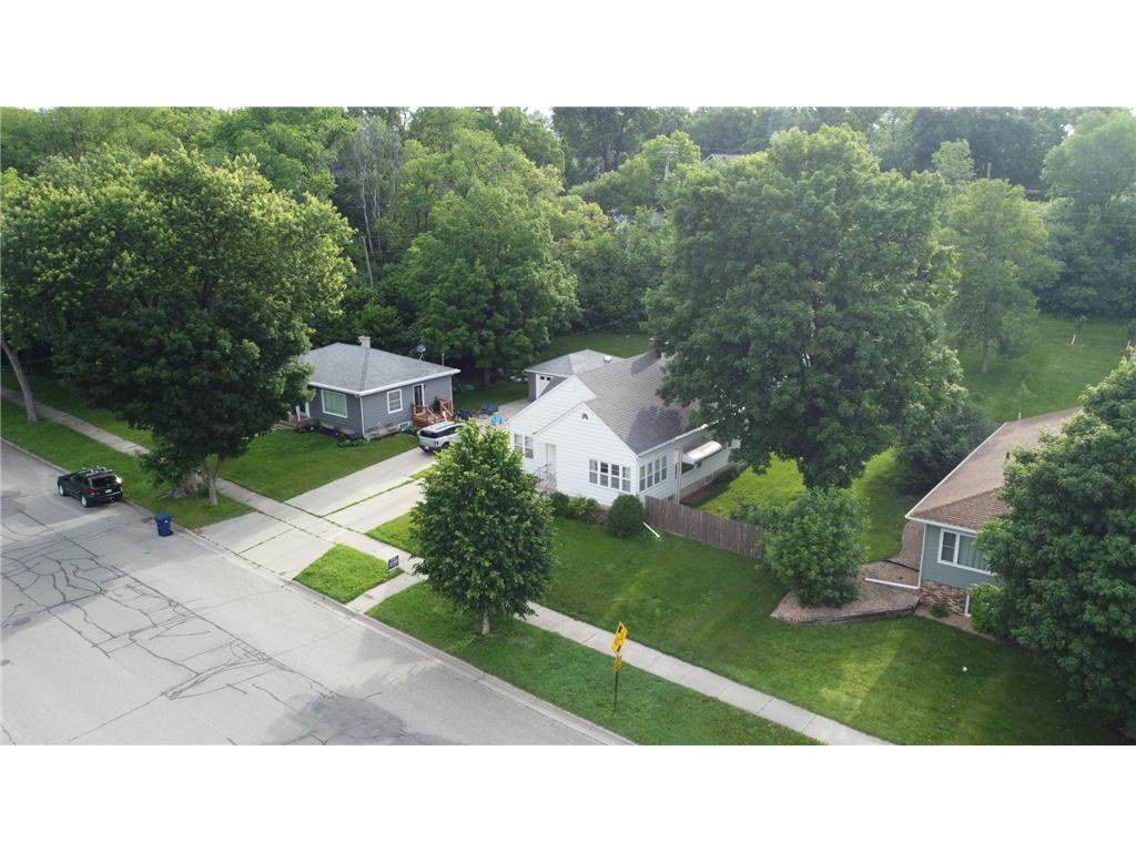 404 N Vine Street Fergus Falls MN 56537 7014052 image3