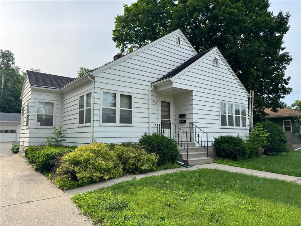 404 N Vine Street Fergus Falls MN 56537 7014052 image42