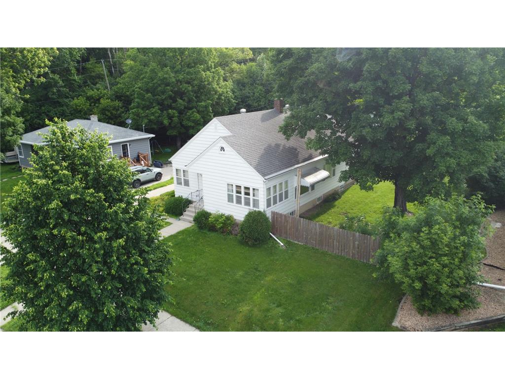 404 N Vine Street Fergus Falls MN 56537 7014052 image7