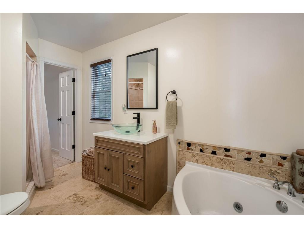 404 Paquin Street E Waterville MN 56096 - Whitewater Creek 7104414 image19
