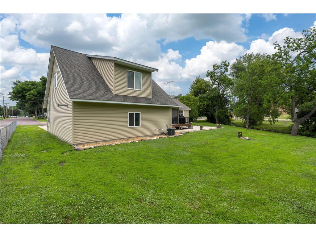 404 Paquin Street E Waterville MN 56096 - Whitewater Creek 7104414 image43