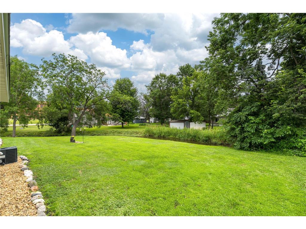 404 Paquin Street E Waterville MN 56096 - Whitewater Creek 7104414 image44