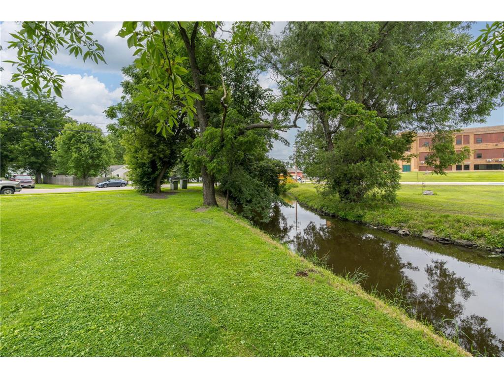 404 Paquin Street E Waterville MN 56096 - Whitewater Creek 7104414 image47