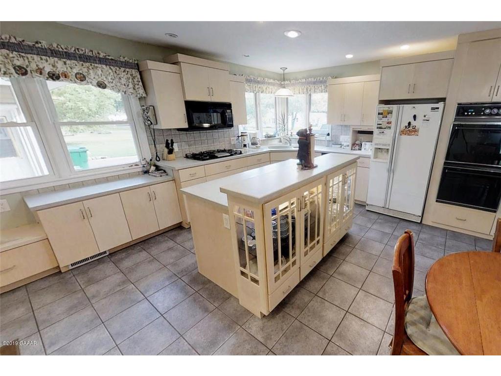 404 S Clayborn Avenue Parkers Prairie MN 56361 7052302 image10