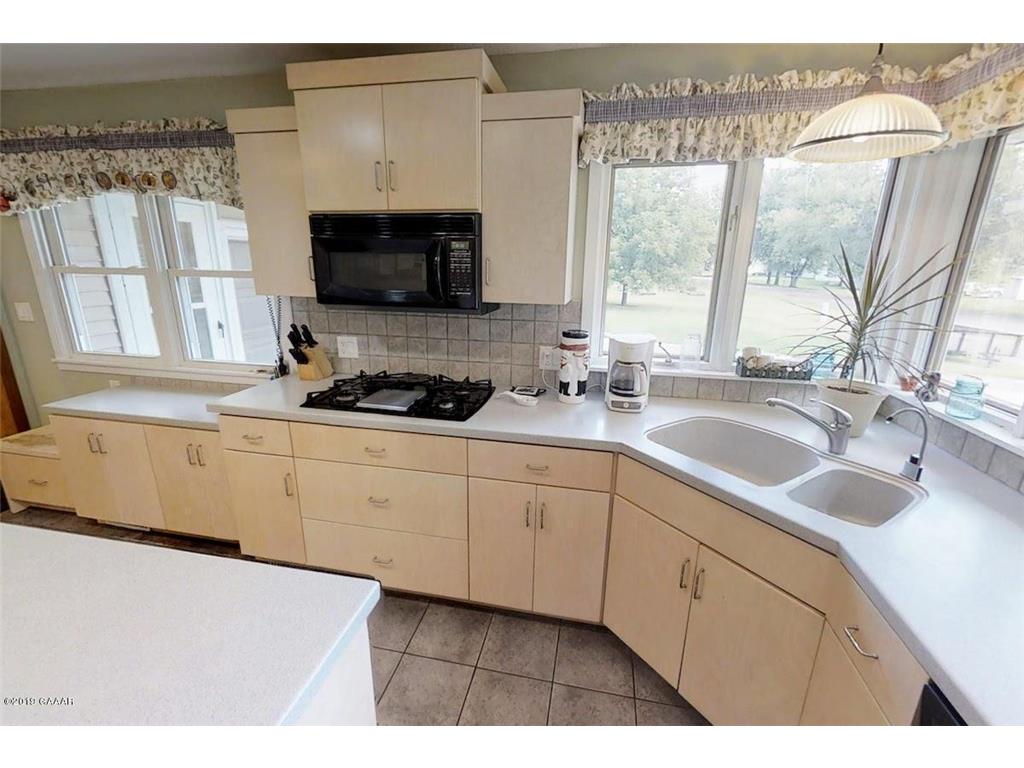 404 S Clayborn Avenue Parkers Prairie MN 56361 7052302 image11