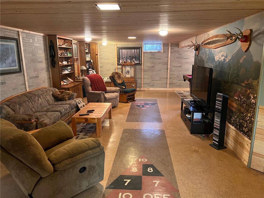 404 S Clayborn Avenue Parkers Prairie MN 56361 7052302 image37