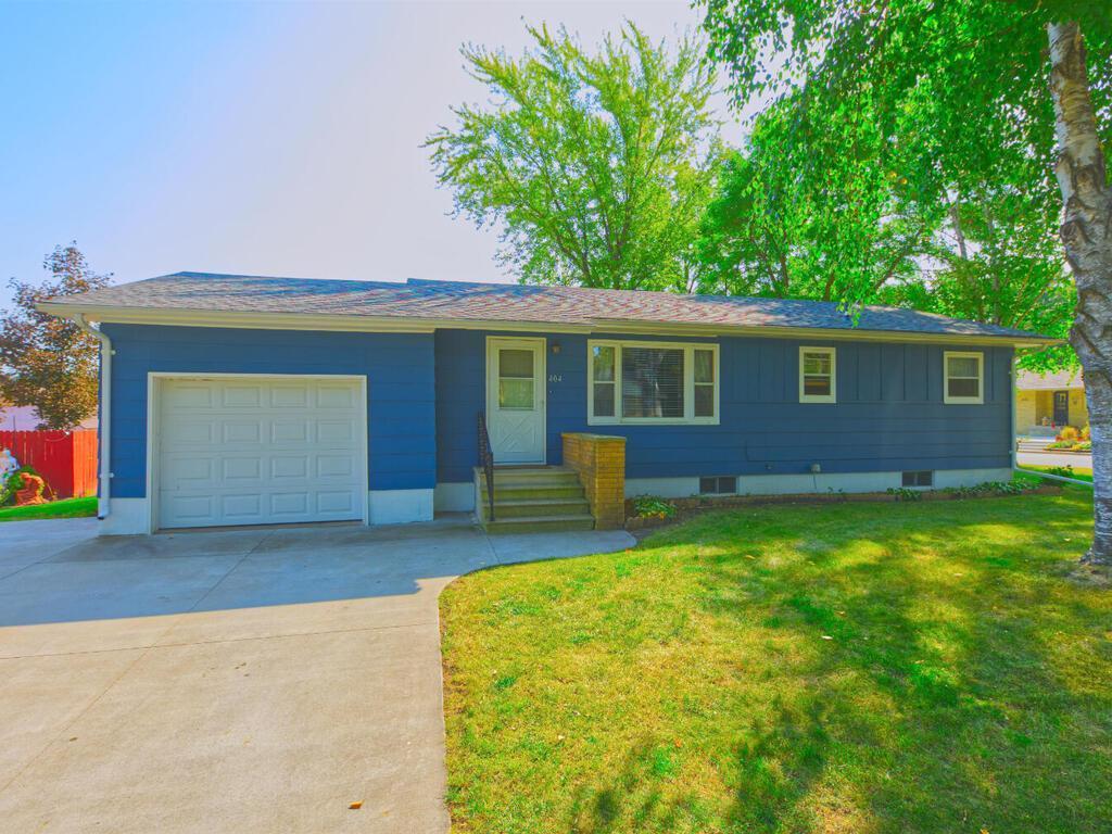 404 Summit Avenue Silver Lake MN 55381 6602378 image1