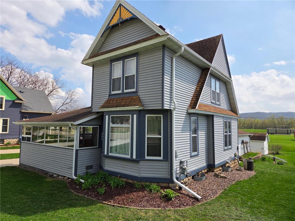 404 W Stevens Avenue Rushford MN 55971 7017555 image1