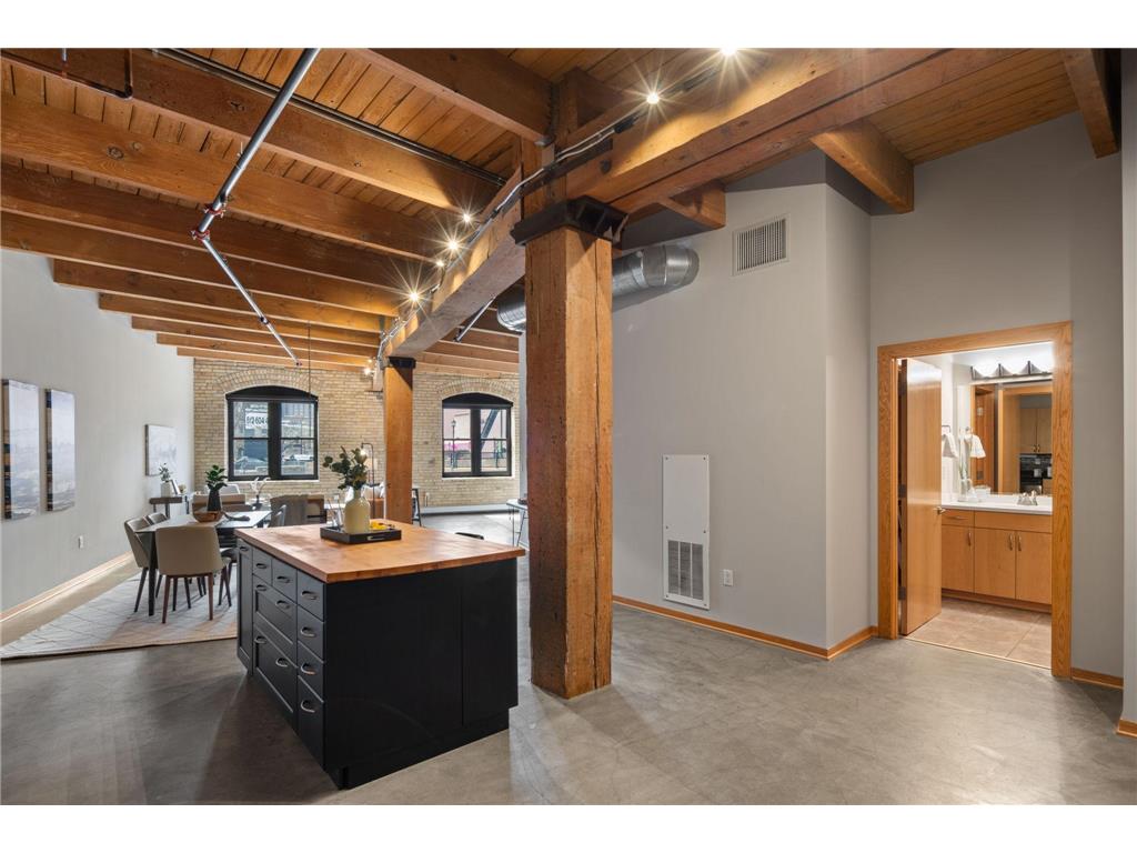 404 Washington Avenue N #104 Minneapolis MN 55401 7027628 image1