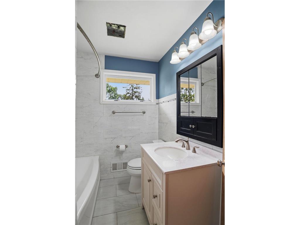 4041 Jersey Avenue N Crystal MN 55427 7113421 image11