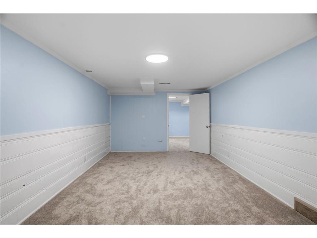 4041 Jersey Avenue N Crystal MN 55427 7113421 image15