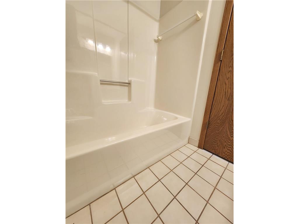 4041 Maureen Drive NE #103 Columbia Heights MN 55421 7020125 image13