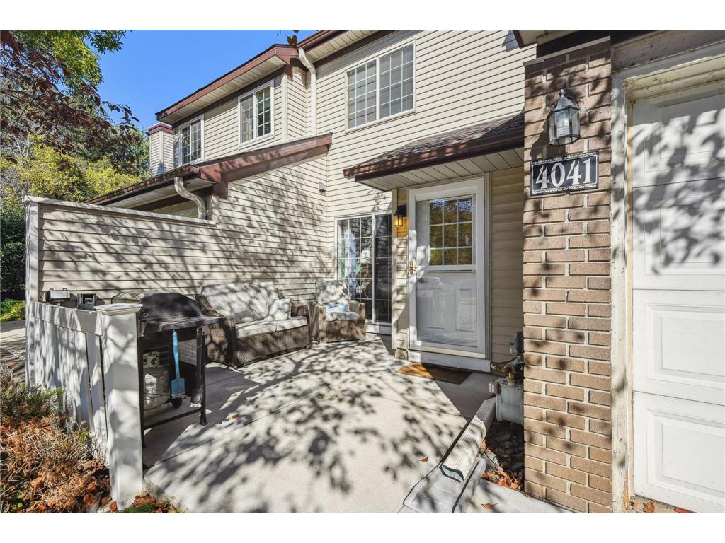 4041 Wilshire Circle #20 Shoreview MN 55126 6637946 image1