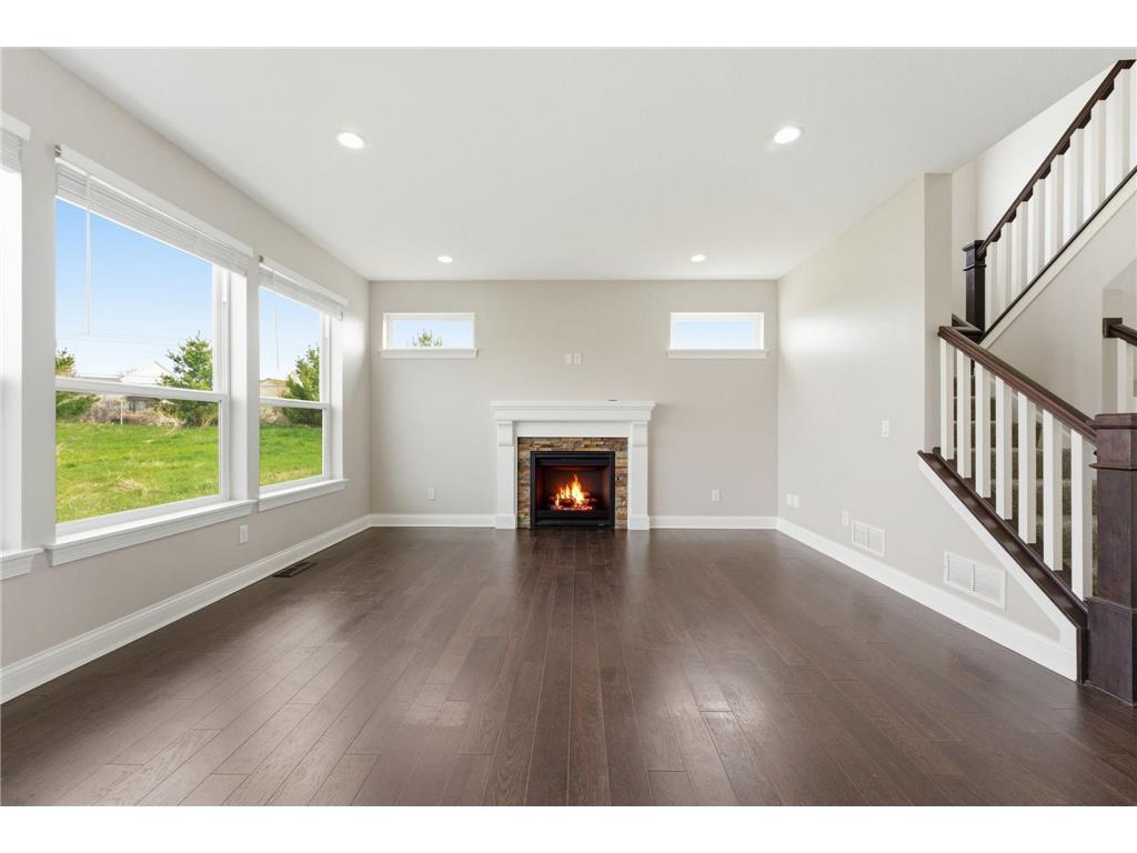 4042 Grand Chevalle Parkway Chaska MN 55318 - Bavaria 7066104 image14
