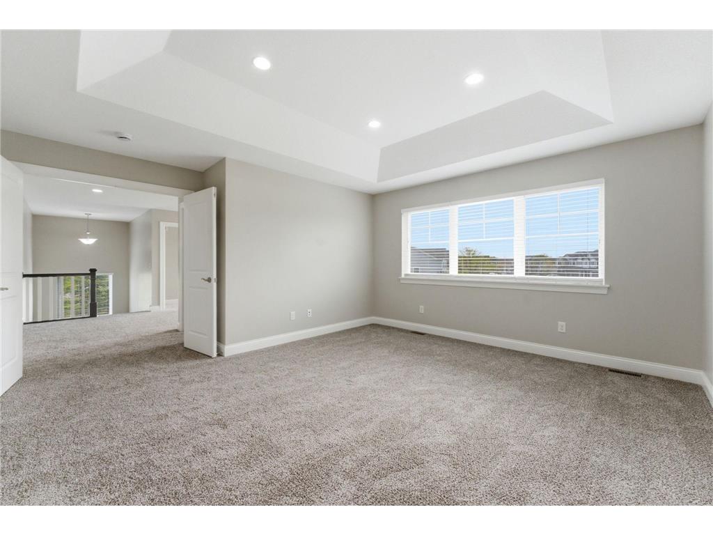 4042 Grand Chevalle Parkway Chaska MN 55318 - Bavaria 7066104 image39