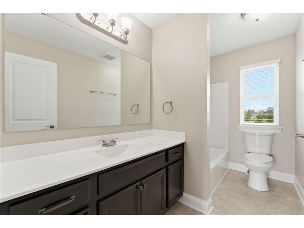 4042 Grand Chevalle Parkway Chaska MN 55318 - Bavaria 7066104 image46