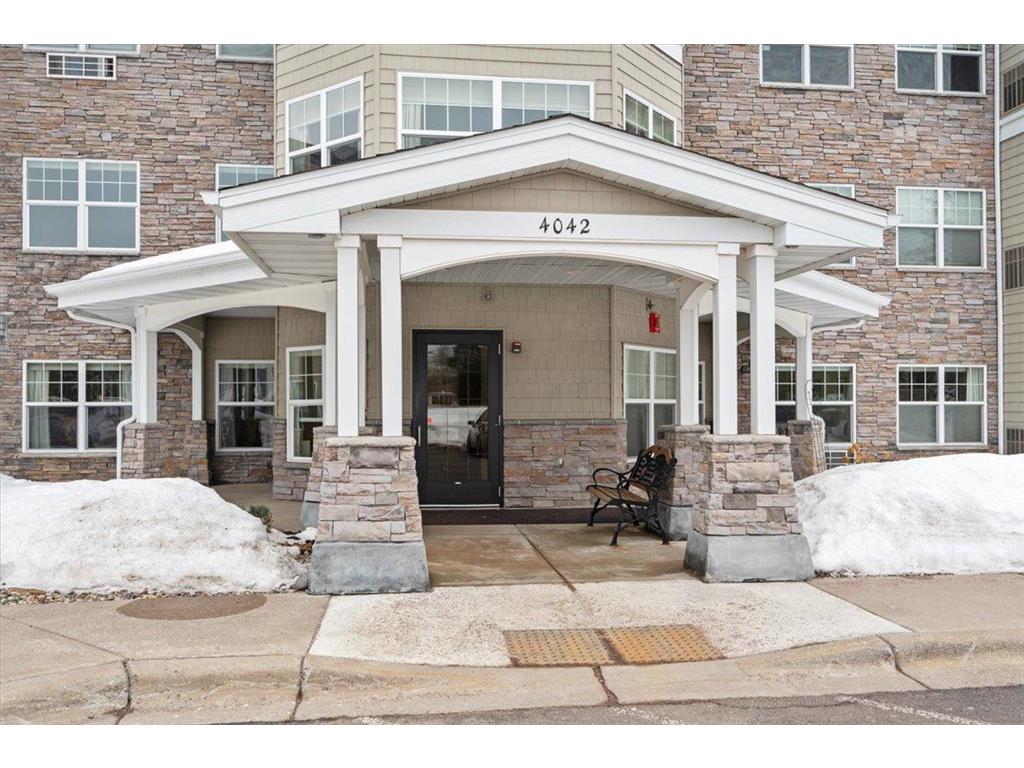 4042 Haines Road #206 Duluth MN 55811 6361608 image1