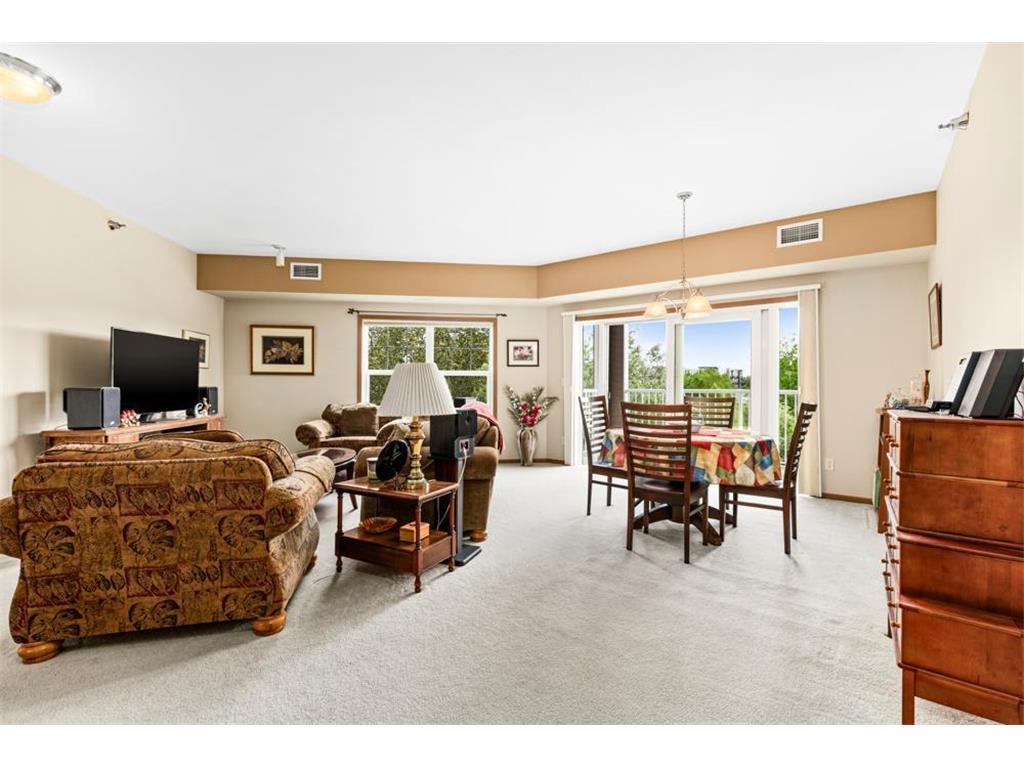 4042 Haines Road 208, Duluth, MN, 55811 MLS 6557555 Edina Realty