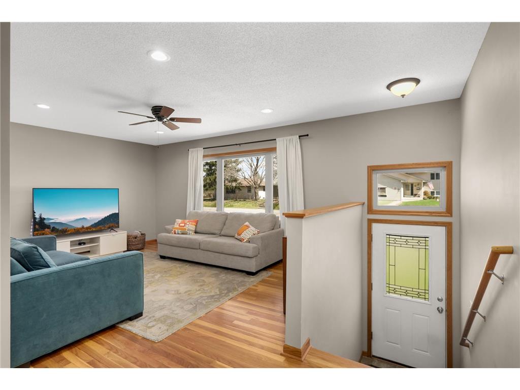 4042 Main Street NE Fridley MN 55421 7061254 image6