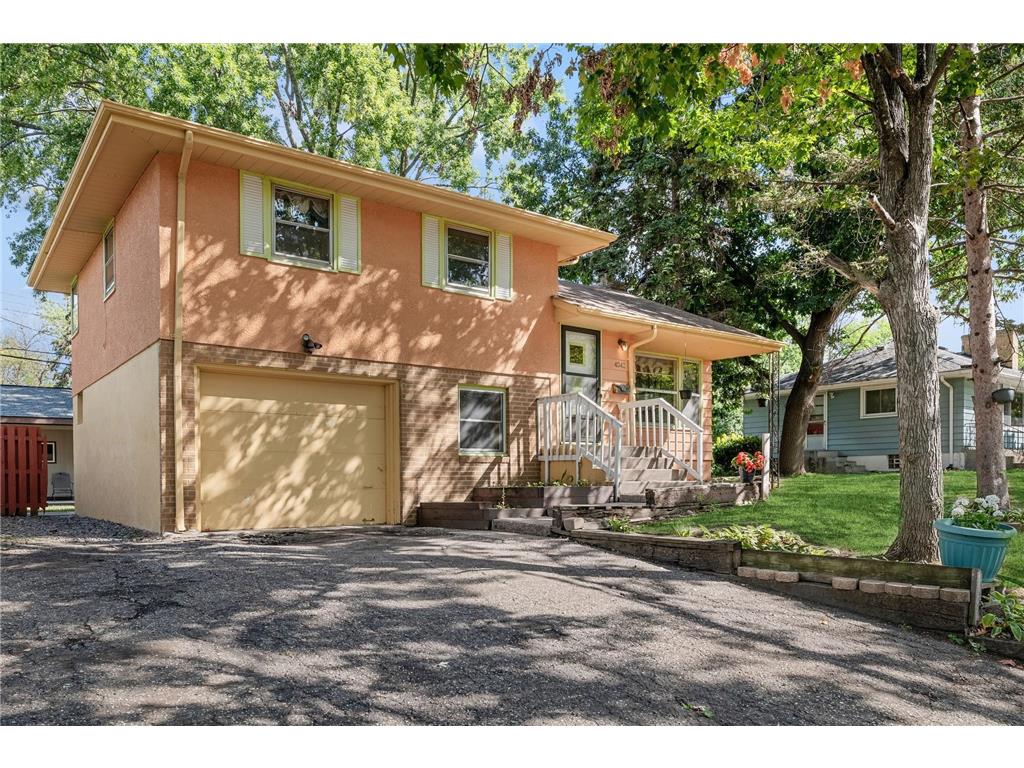 4042 Nevada Avenue N New Hope MN 55427 6433922 image1