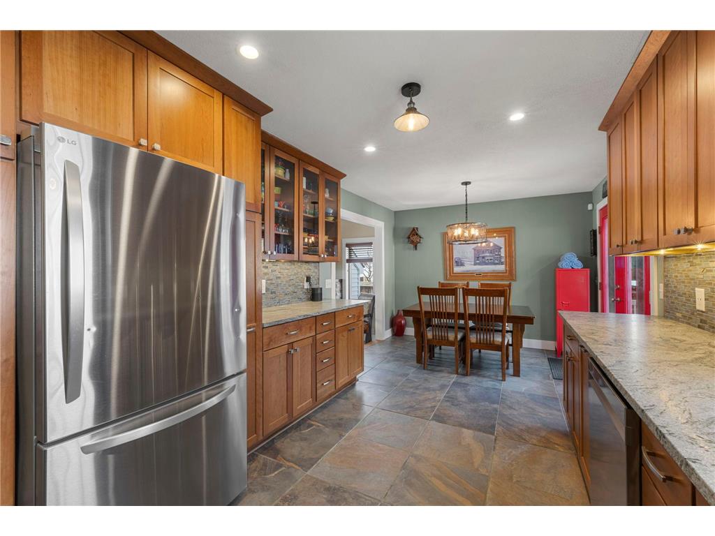 4042 Vincent Ave N Minneapolis MN 55412 7065740 image18
