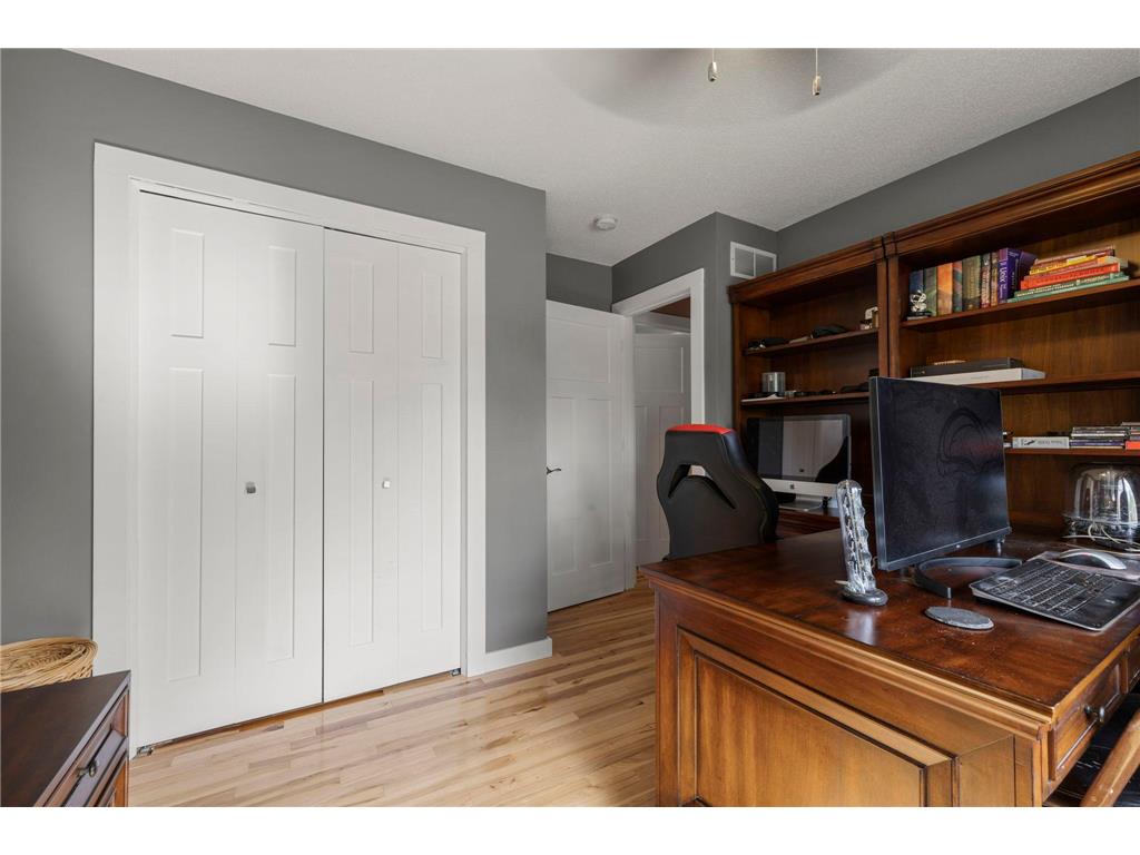 4042 Vincent Ave N Minneapolis MN 55412 7065740 image34